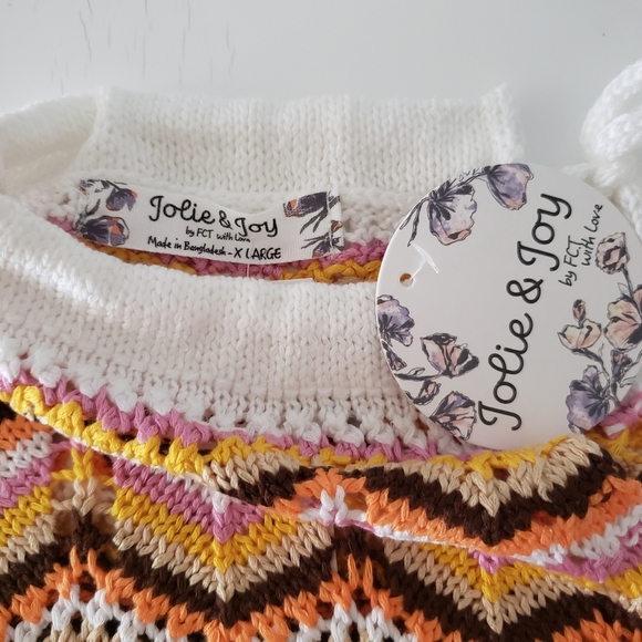 Crochet Tie Strap High Neck Top - Picture 4 of 9